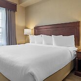 Best Western Plus Fredericton Hotel & Suites