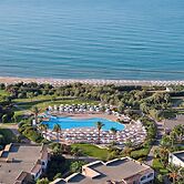 Serenusa Resort