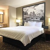 Super 8 by Wyndham Greensburg