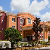 Holiday Inn Express Hotel & Suites Brooksville by IHG