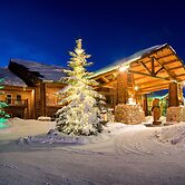 Daniels Summit Lodge