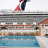 Radisson Colon 2,000 Hotel & Casino