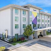Spark by Hilton Exton