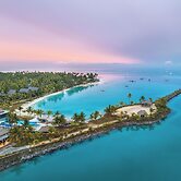 Plantation Island Resort