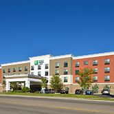 Holiday Inn Express & Suites Pueblo North by IHG