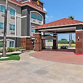 La Quinta Inn & Suites by Wyndham Raymondville