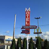 Town House Motel Inc