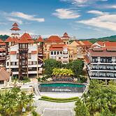 DoubleTree by Hilton Putrajaya Lakeside