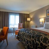 Clayton Hotel Dublin Airport