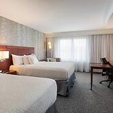 Courtyard Des Moines West/Jordan Creek