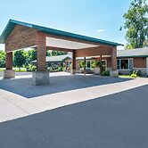 Quality Inn & Suites Munising