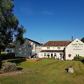 Apple Tree Hotel