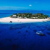 Beachcomber Island Resort