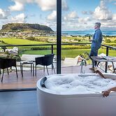 Horizon Deluxe Apartments