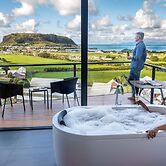 Horizon Deluxe Apartments