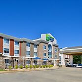 Holiday Inn Express & Suites Carthage by IHG