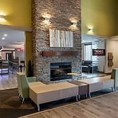 Best Western Plus Dartmouth Hotel & Suites