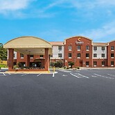 Comfort Inn & Suites Midway - Tallahassee West