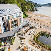 Harbour Beach Club & Hotel