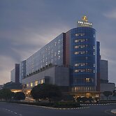 The Leela Ambience Gurugram Hotel & Residences - The Luxury Urban Sanc
