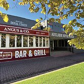 Adelaide Royal Coach