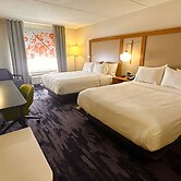 Newmarket Hotel & Suites