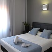 Hotel Barajas Plaza Madrid