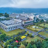 Pearl Continental Hotel Muzaffarabad