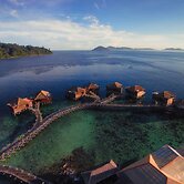 Gayana Marine Resort