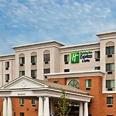 Holiday Inn Express & Suites Chicago West - O'Hare Arpt Area by IHG