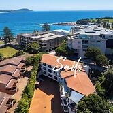 Terrigal Sails Serviced Apartments