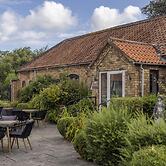 The Ashbourne Hotel, BW Signature Collection