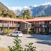 Heartland Hotel Glacier Country