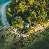 Hideaway Island Resort