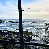 Black Rock Oceanfront Resort