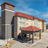 La Quinta Inn & Suites by Wyndham Allen at The Village