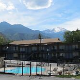 Silver Saddle Motel