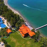 La Ensenada Beach Resort - All Inclusive