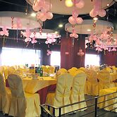 Henry Business Hotel