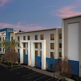 SpringHill Suites by Marriott Corona Riverside