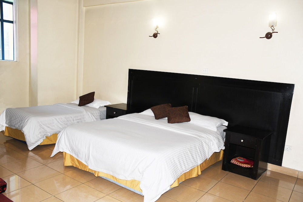 Jamia Central Hotel
