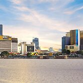 NagaWorld Hotel & Entertainment Complex