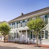 Residence Inn by Marriott Savannah Downtown/Historic District