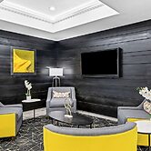 Best Western Palace Inn & Suites