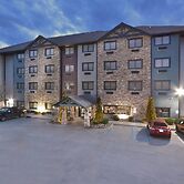 Brookstone Lodge near Biltmore Village, an Ascend Collection Hotel