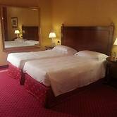 Maxim Hotel
