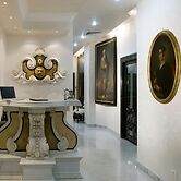 Arcom Palace
