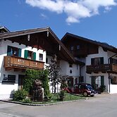 Ferienhaus Fux Hotel Garni