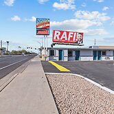 American Executive Inn