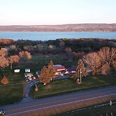 Savannah House Wine Country Inn & Cottages